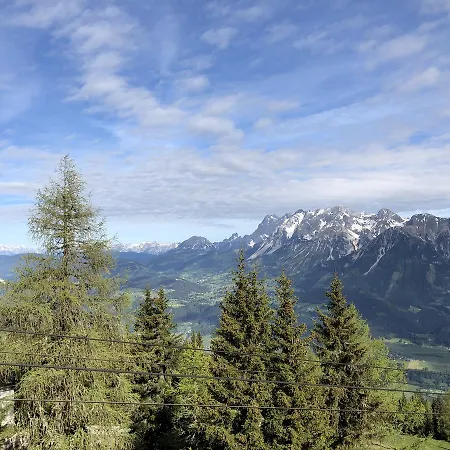 Berggasthof Scharfetter *